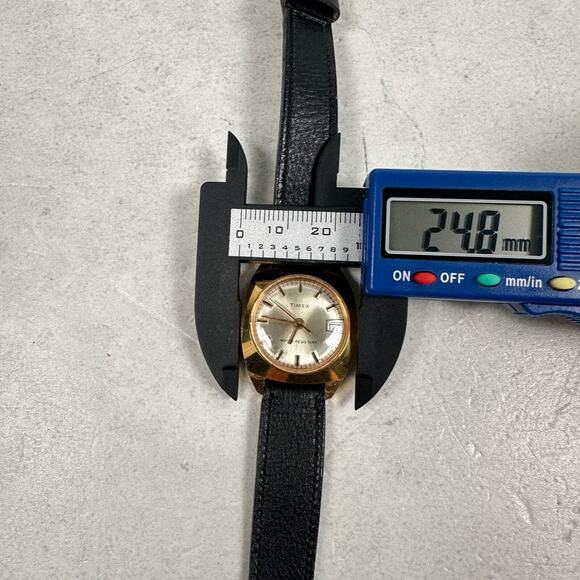 VTG Timex Watch Womens 25mm Manual Wind Date Gold Tone Black Band Working - Picture 12 of 13